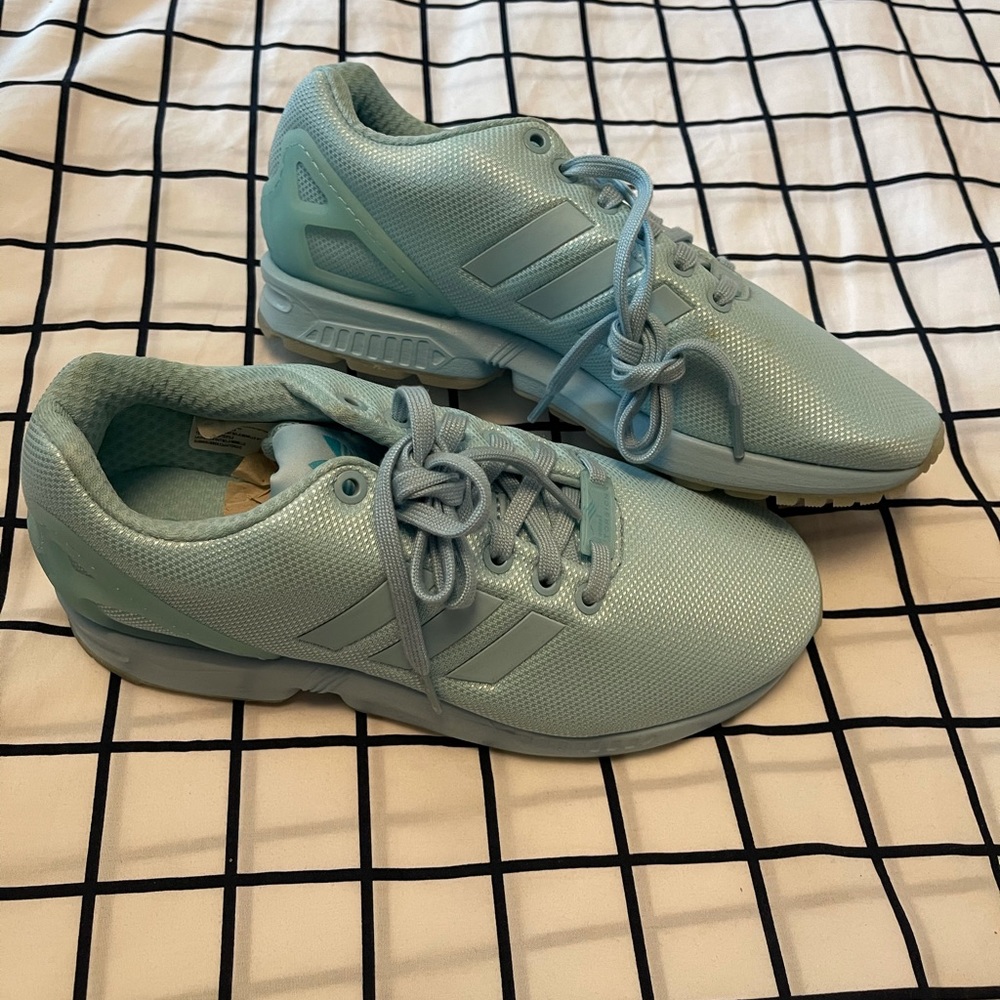 Adidas Torsion shoes